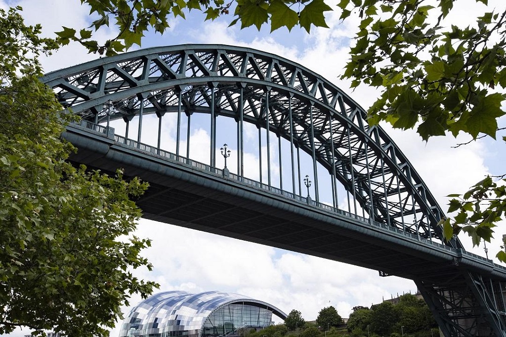 Tyne Bridge works kick off Place North East